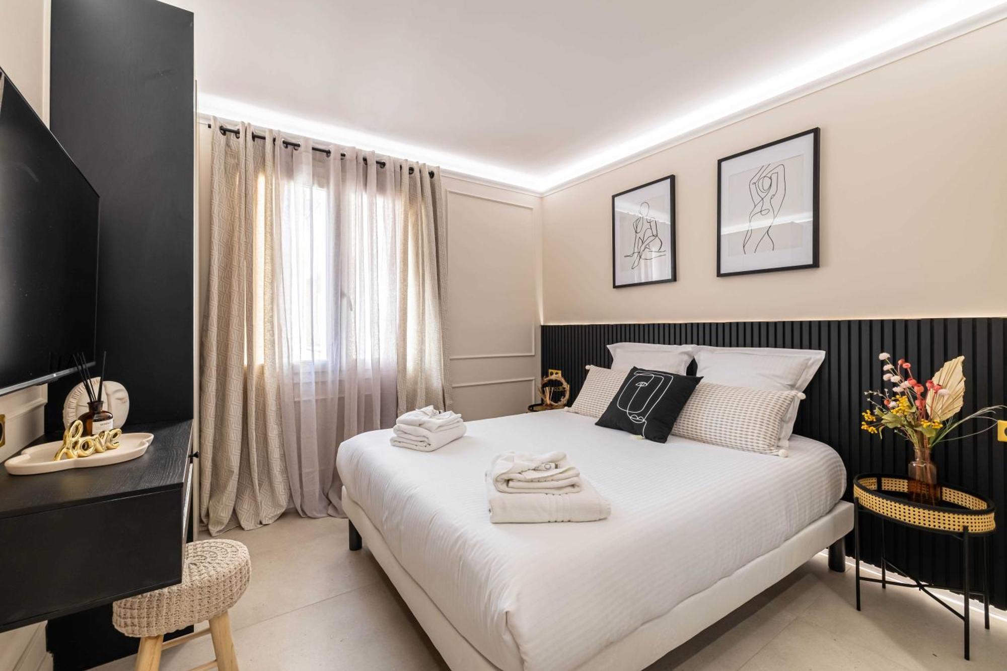 Apartamento Beautiful Haussmannian - South Balcony