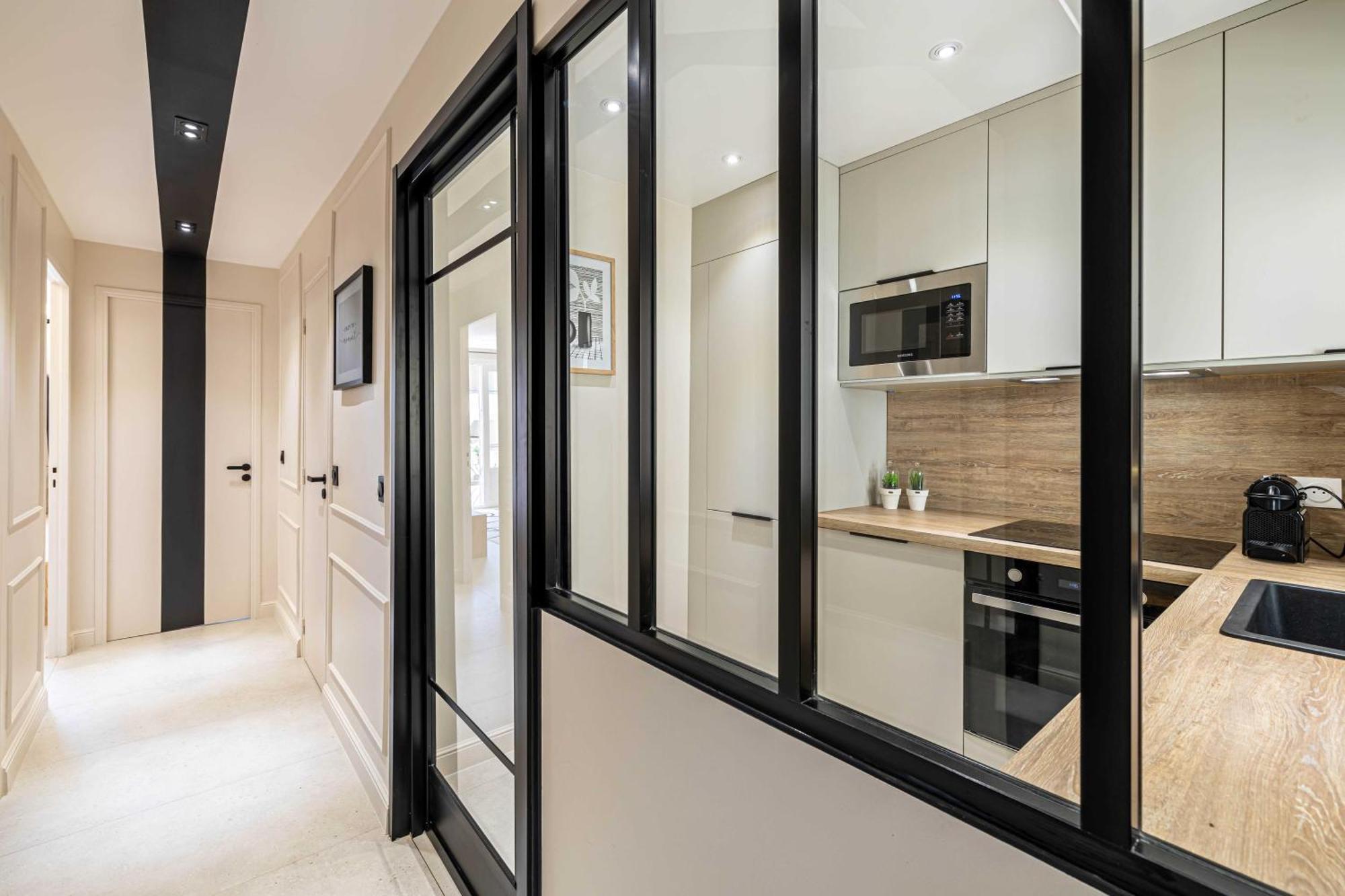 Apartamento Beautiful Haussmannian - South Balcony